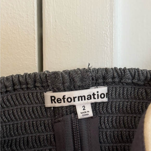 Reformation Gray Melanie Top - Picture 10 of 14